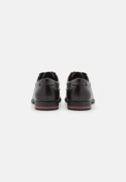 Pier One Unisex - Veterschoenen - Black -Schoen Verkoop 0167b8efc11a474fa58ea9e54d5eab0d