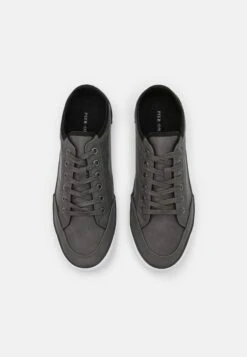 Pier One Sneakers Laag - Grey 11 Pier One Sneakers Laag - Grey -Schoen Verkoop 121b9e5dccd84e7482b811a5f0f11ce0