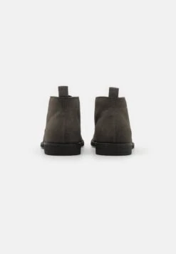 Pier One Unisex - Sportieve Veterschoenen - Grey -Schoen Verkoop 1a69c3b5a7ed49d2869b1ff1aeeb8355