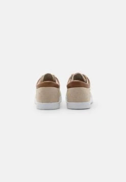 Pier One Unisex - Sneakers Laag - Beige 10 Pier One Unisex - Sneakers Laag - Beige -Schoen Verkoop 25eb778e2a144dc3a08b80223db3495e