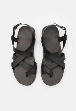 Pier One Teensandalen - Black -Schoen Verkoop 6818b30d26474e658a275654bdec1e84