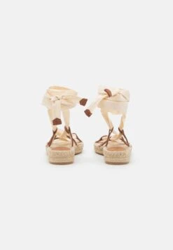 Pier One Leather - Sandalen Met Plateauzool - 003 - Off-White -Schoen Verkoop 6913d0a04f2b40e89c332e3a67067515