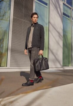 Pier One Leather - Veterschoenen - Black -Schoen Verkoop 6c614df4222a4f3185b9d5cc4267bfb8