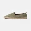 Pier One Rena Espadrille Unisex - Espadrilles - Olive -Schoen Verkoop 72c058eac6254d3ca7dfcd64895f6fd7