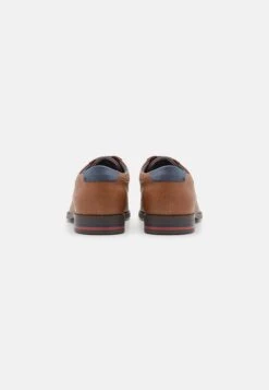 Pier One Unisex - Veterschoenen - Brown 10 Pier One Unisex - Veterschoenen - Brown -Schoen Verkoop ad7df26a973a4dd6812a63ac01fa4f97