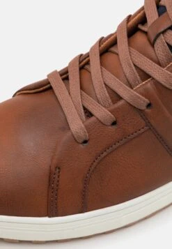Pier One Sneakers Hoog - Cognac -Schoen Verkoop b72c2c26a41d4606a44be9f2efeae0dc
