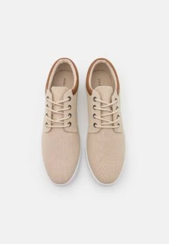 Pier One Unisex - Sneakers Laag - Beige 11 Pier One Unisex - Sneakers Laag - Beige -Schoen Verkoop d0d7af4b50334ef39bb417fb603c5680