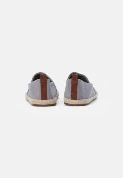 Pier One Rena Espadrille Unisex - Espadrilles - Light Grey -Schoen Verkoop fe23b761b30844ac92e7eccfef327beb